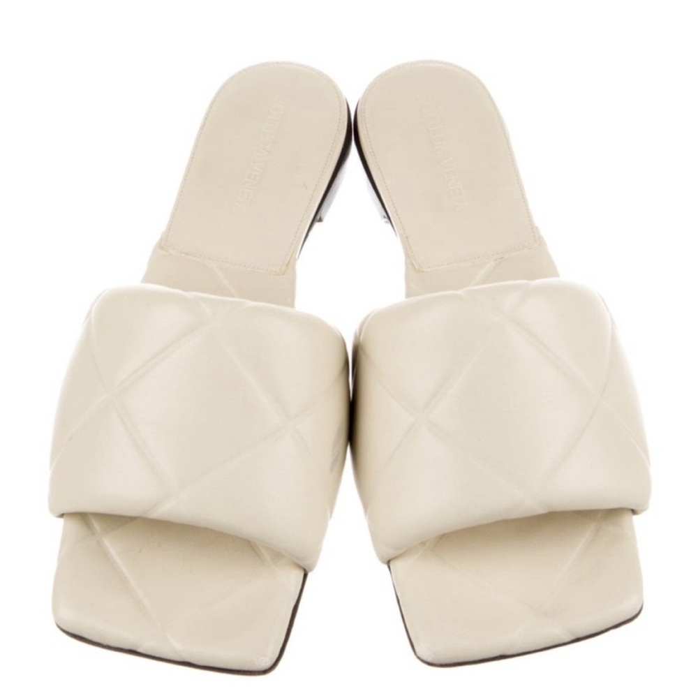 Bottega Veneta Quilted Leather Sandals - Picture 3 of 9
